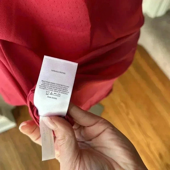 NWT size S salmon pink ruffle shoulder button up blouse w/gold buttons Express - Picture 6 of 6